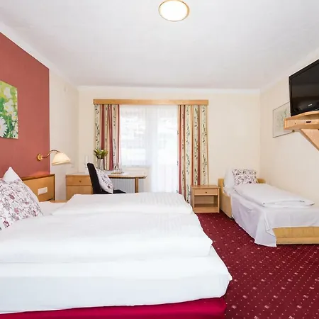 Hotel Wiesenhof 3*