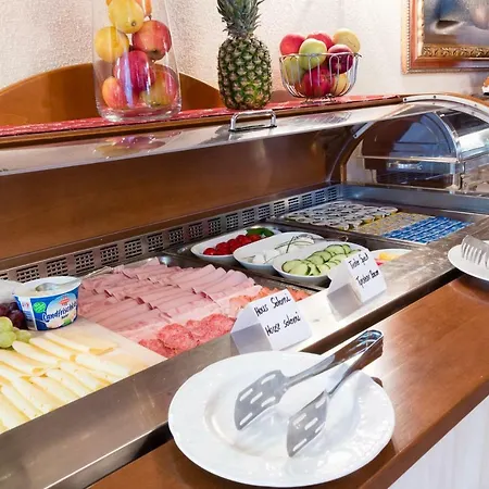 Wiesenhof Hotel 3*