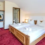 Wiesenhof Hotel 3*
